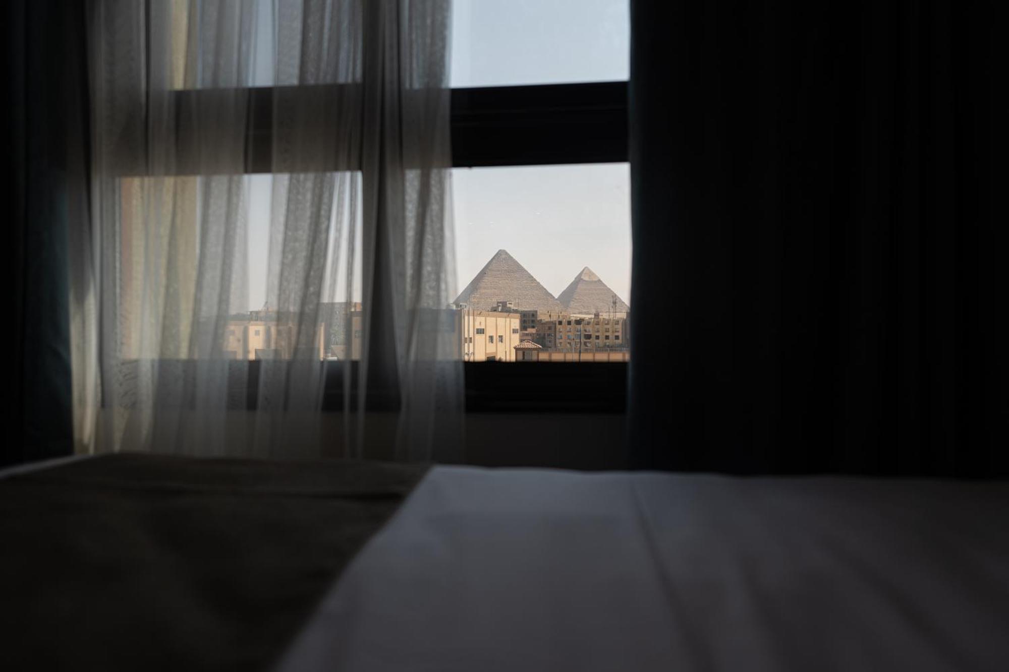 Pyramid Front Hotel Al Kawm al Akhdar Exterior foto